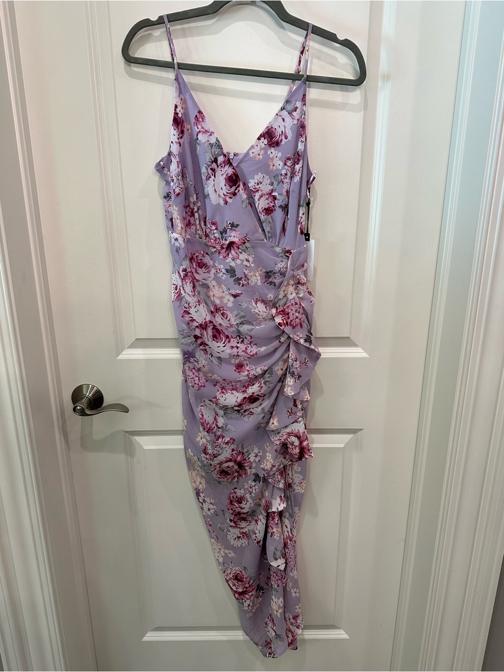 NEW Astr Lilac Floral Ruffle Dress